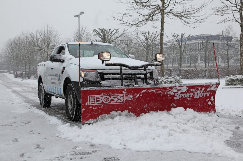 winter snow clearance