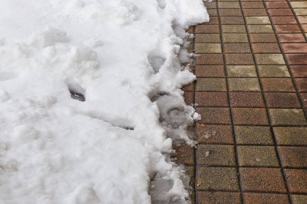 Pavement clear after winter gritting